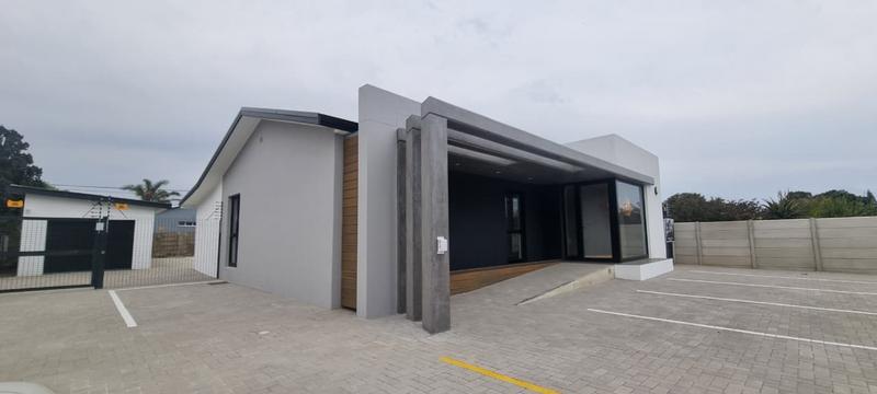 Commercial Property for Sale in Da Nova Western Cape